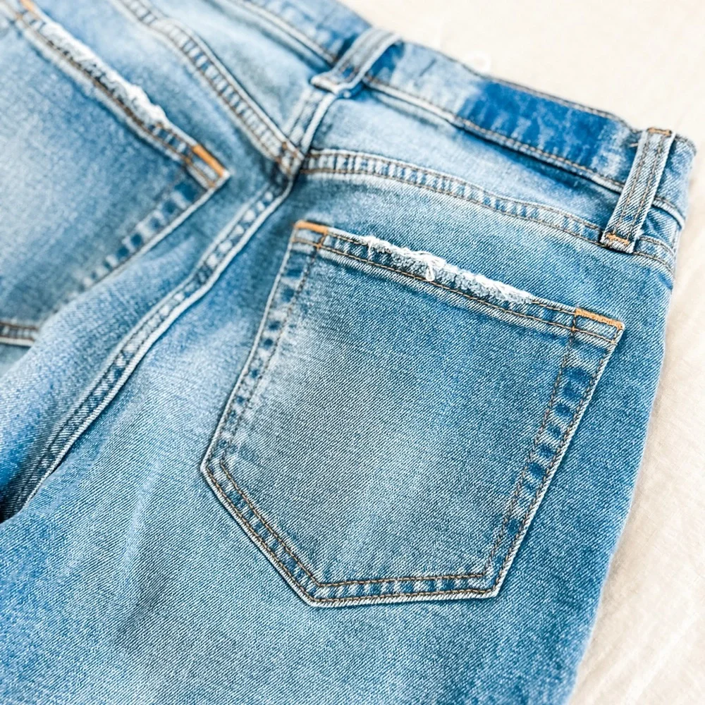 Abercrombie & Fitch The Ankle Straight Ultra High Rise, Size 27/4 - Picture 4 of 5